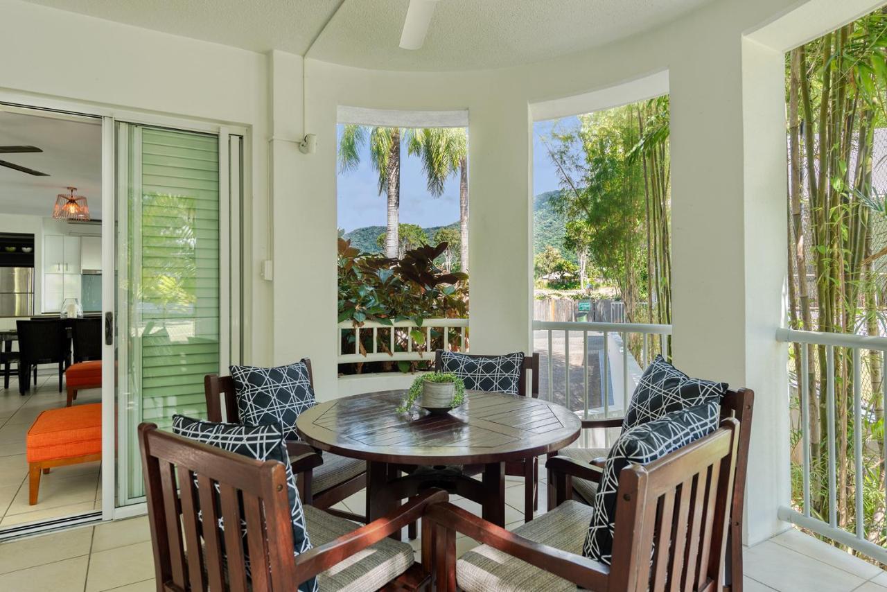 The Beach Club Premium Private Apartments Palm Cove Exteriör bild